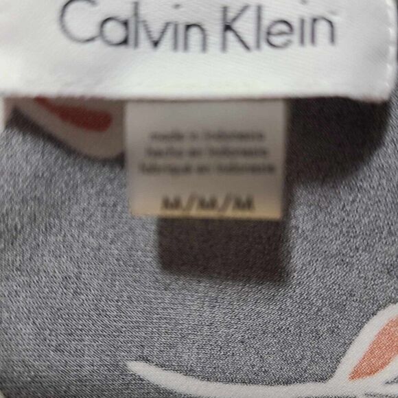 Calvin Klein Sleeveless Black Red White Floral Top size Medium - Picture 12 of 12